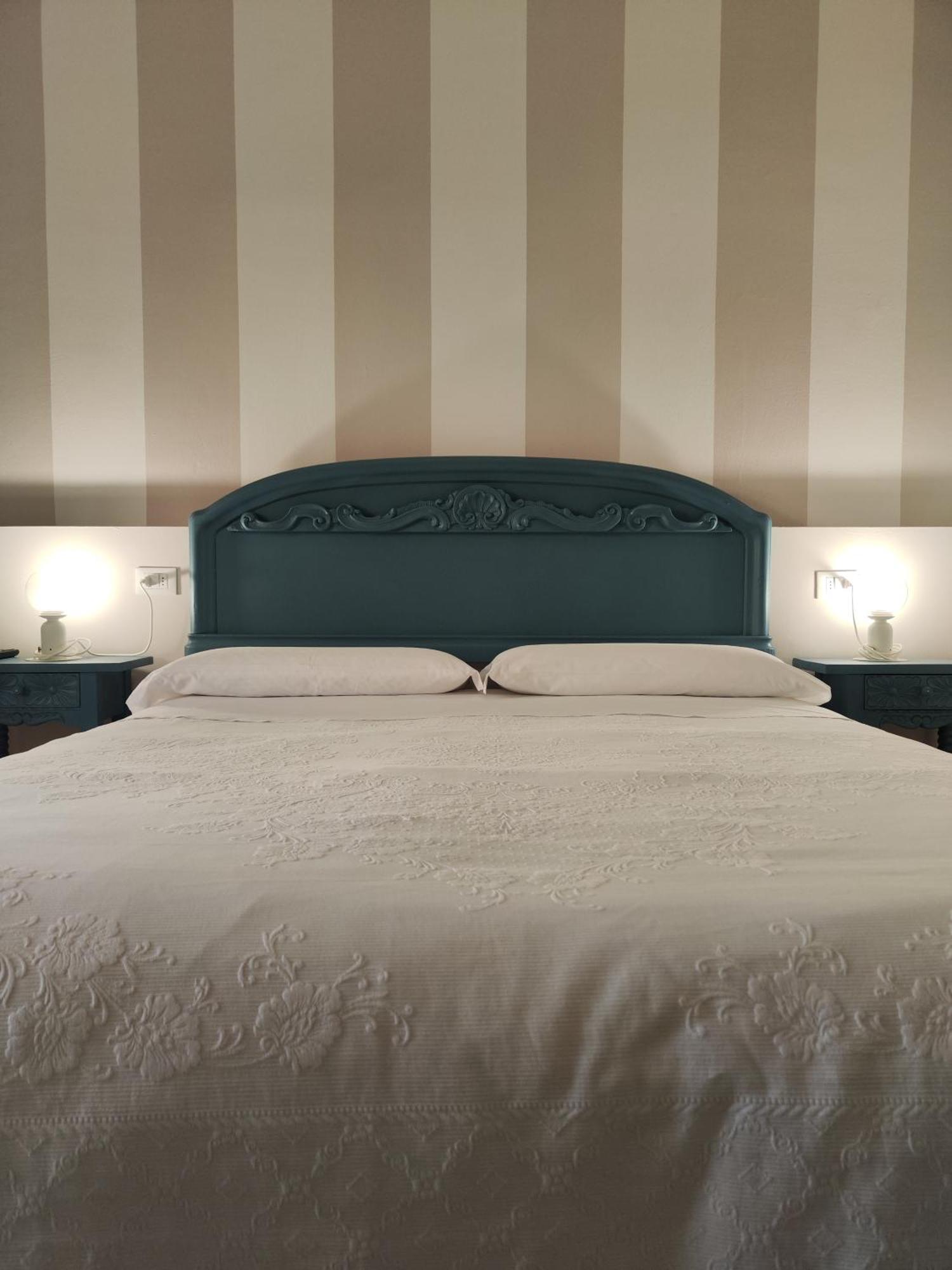 Bed and Breakfast Garda Relais Antica Romelia Montichiari Exterior foto
