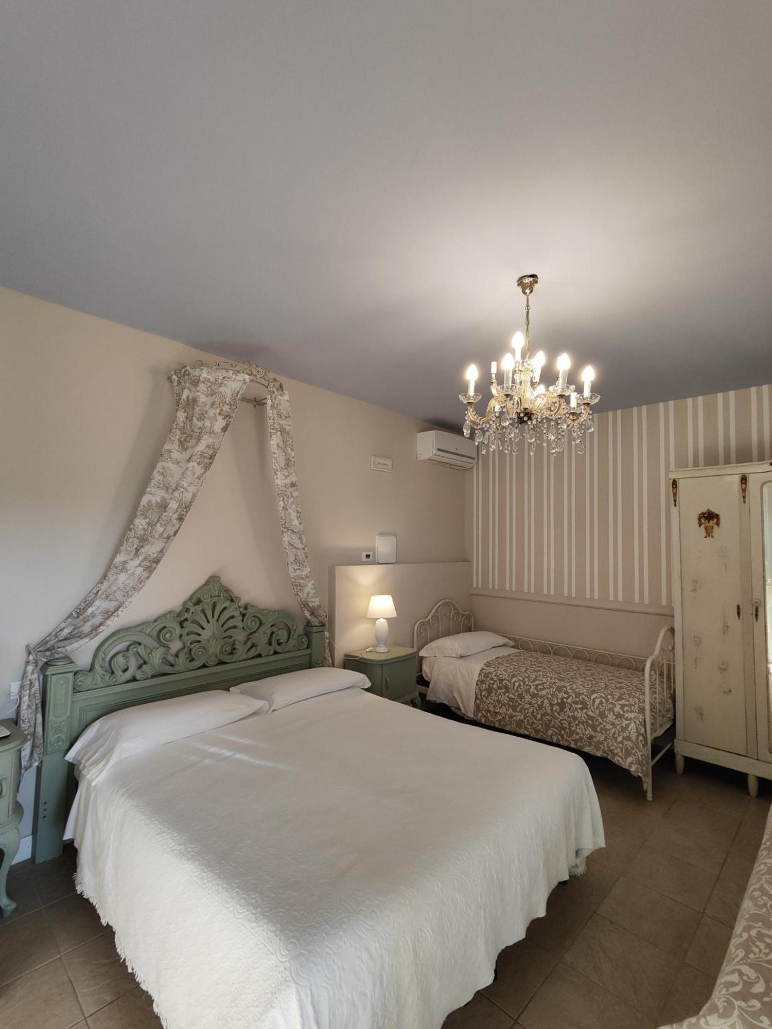 Bed and Breakfast Garda Relais Antica Romelia Montichiari Exterior foto