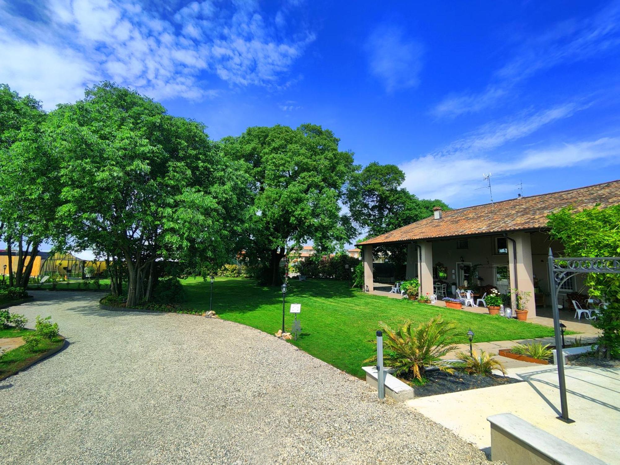 Bed and Breakfast Garda Relais Antica Romelia Montichiari Exterior foto